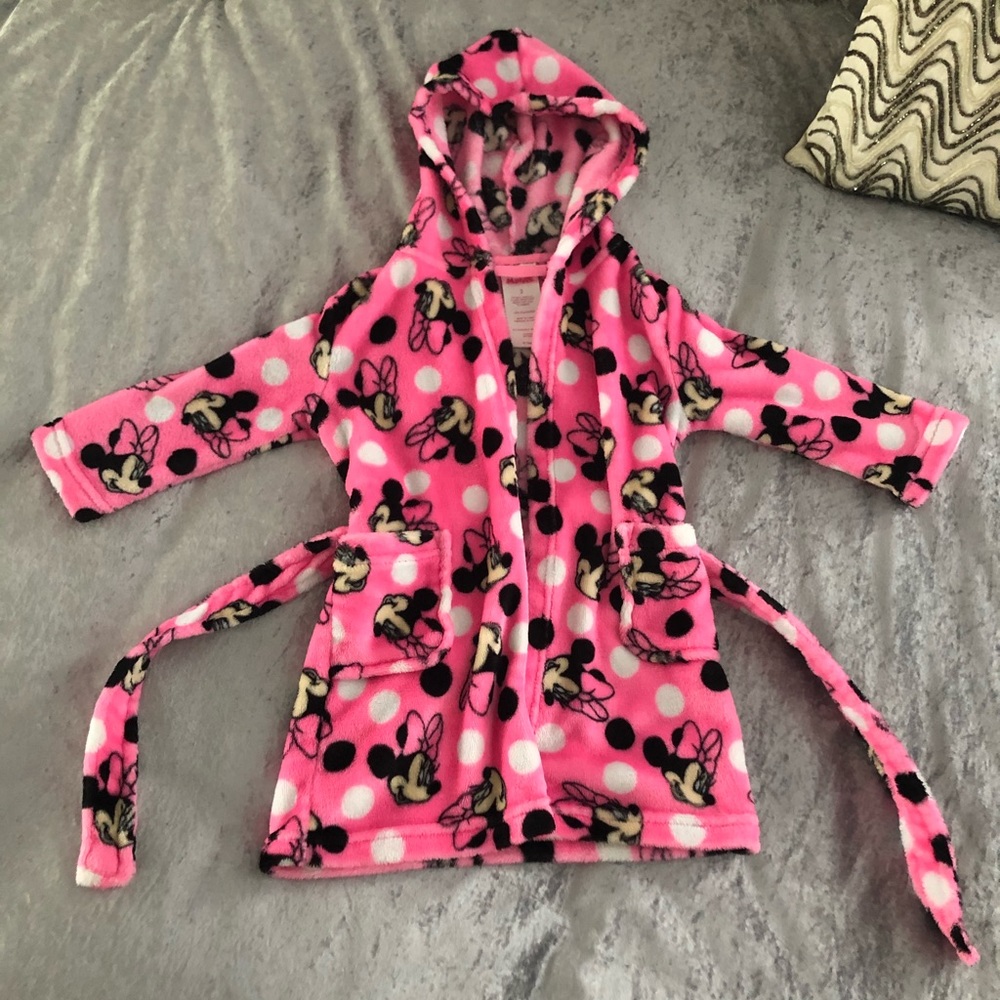 🚫SOLD🚫2t Minnie Mouse Robe